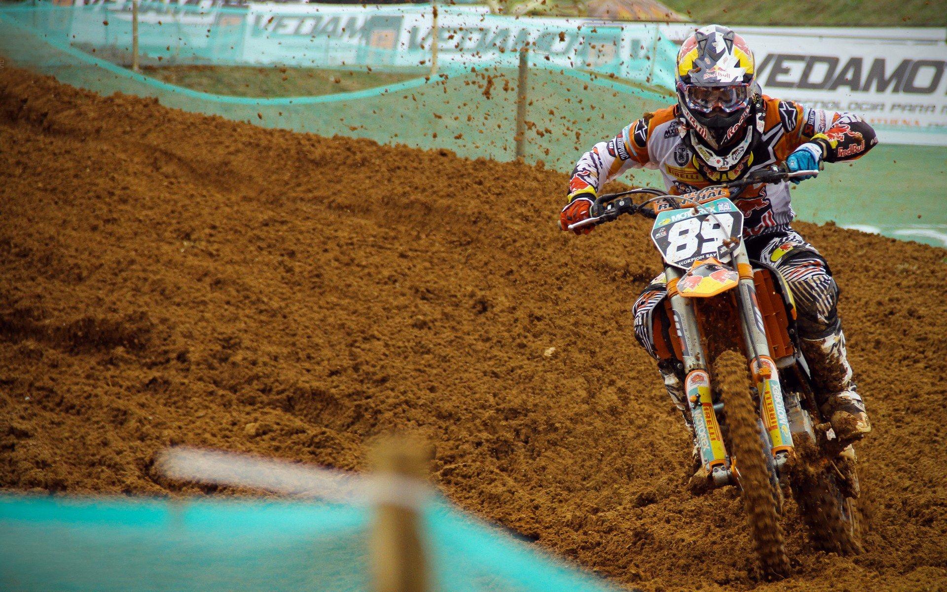 雄鹿休赛期酝酿巨变，利拉德健康亦难保留，球队重建计划浮出水面