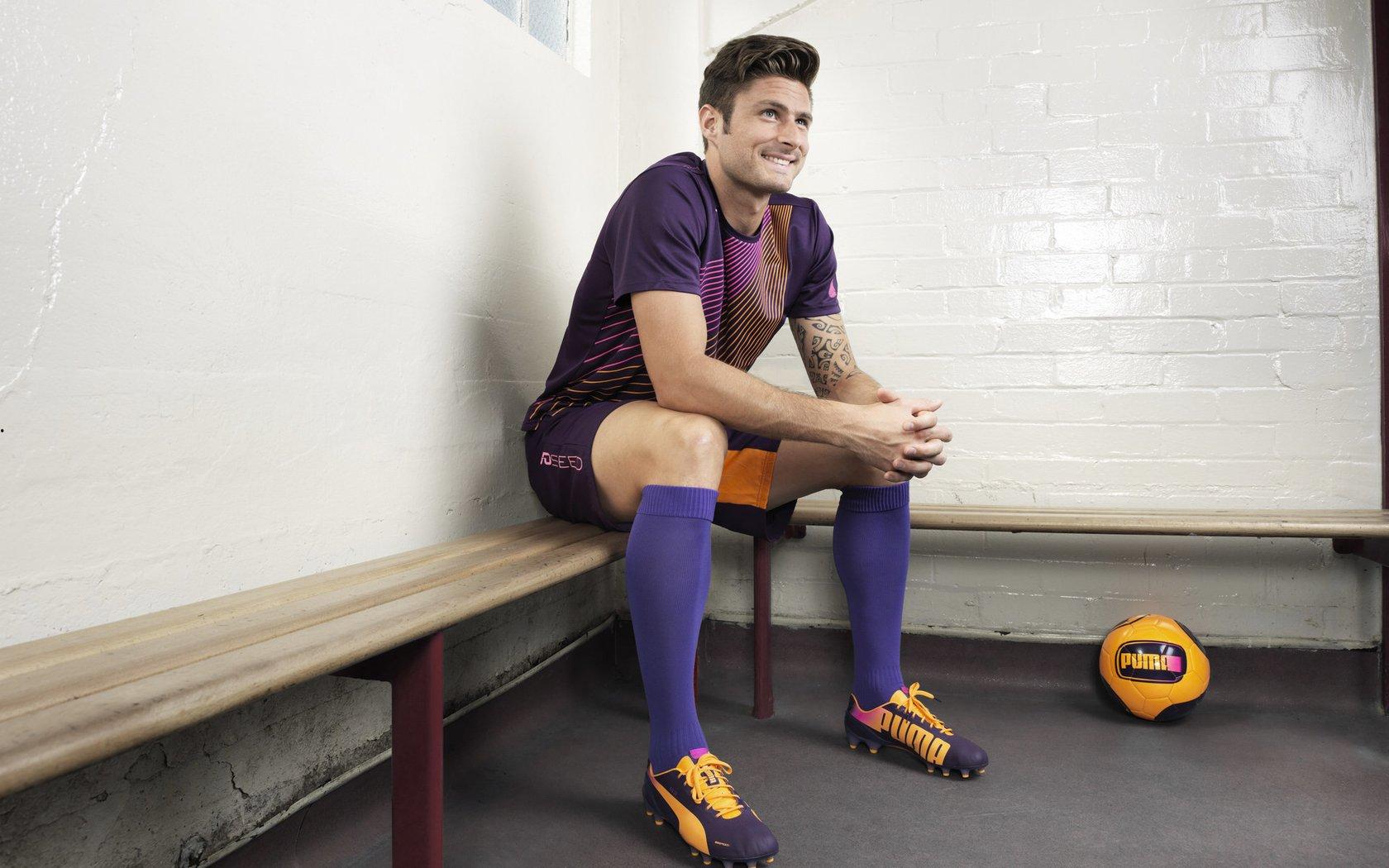 皇家马德里新纪元，姆巴佩加盟敲定，安切洛蒂勾勒梦幻三叉戟蓝图